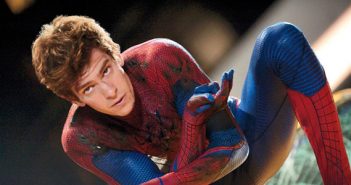 EXISTE UMA CHANCE :: ANDREW GARFIELD DIZ EM ENTREVISTA QUE NÃO DESCARTA SE RELACIONAR COM UM HOMEM Andrew-Garfield