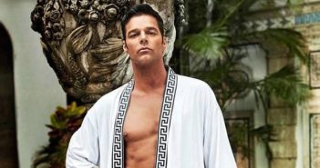 AMERICAN CRIME STORY :: RICK MARTIN REVELA TER GRAVADO CENAS DE NUDEZ PARA A PRÓXIMA TEMPORADA ricky-martin